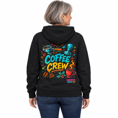 Coffee Crew Barista Mode On Hoodie | Street-Art Graffiti — zwarte Cruiser 2.0 met rugprint, gedragen op witte achtergrond.