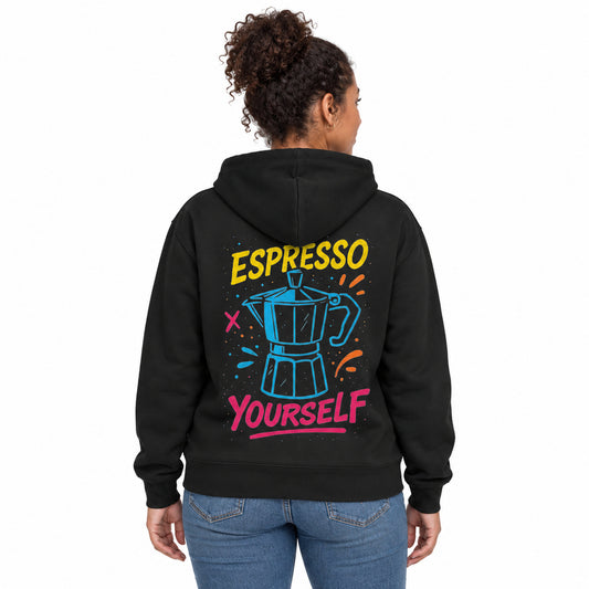 Espresso Yourself Moka Pot zwarte hoodie, gedragen rugaanzicht met kleurrijke mokkapotprint op wit.