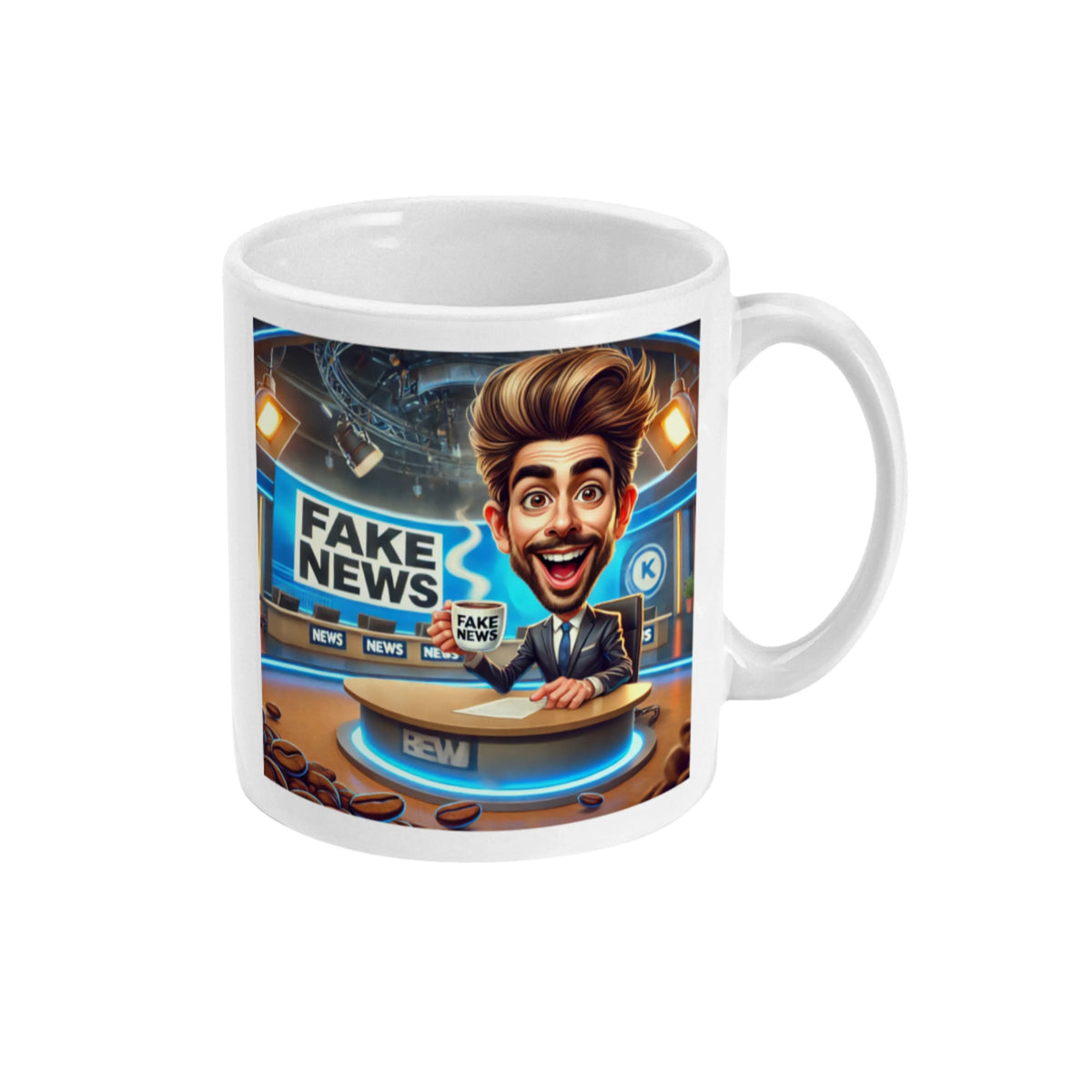 Linkerkant van koffiemok met tekst Fake News en  presentator in nieuwsstudio op ceramische witte mok