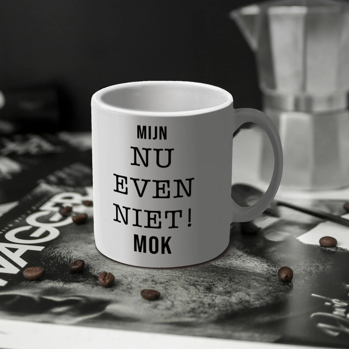 Mok met dubbele bedrukking “Mijn nu even niet” – zowel links als rechtshandig