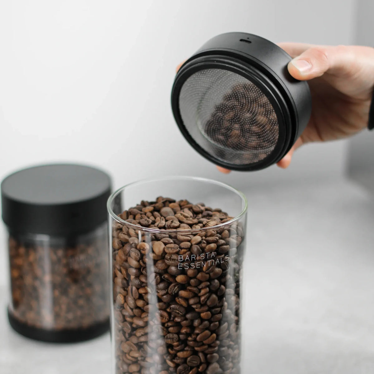 Open bewaarbus voor koffiebonen met vacuümdop – eenvoudig bijvullen en luchtdicht afsluiten